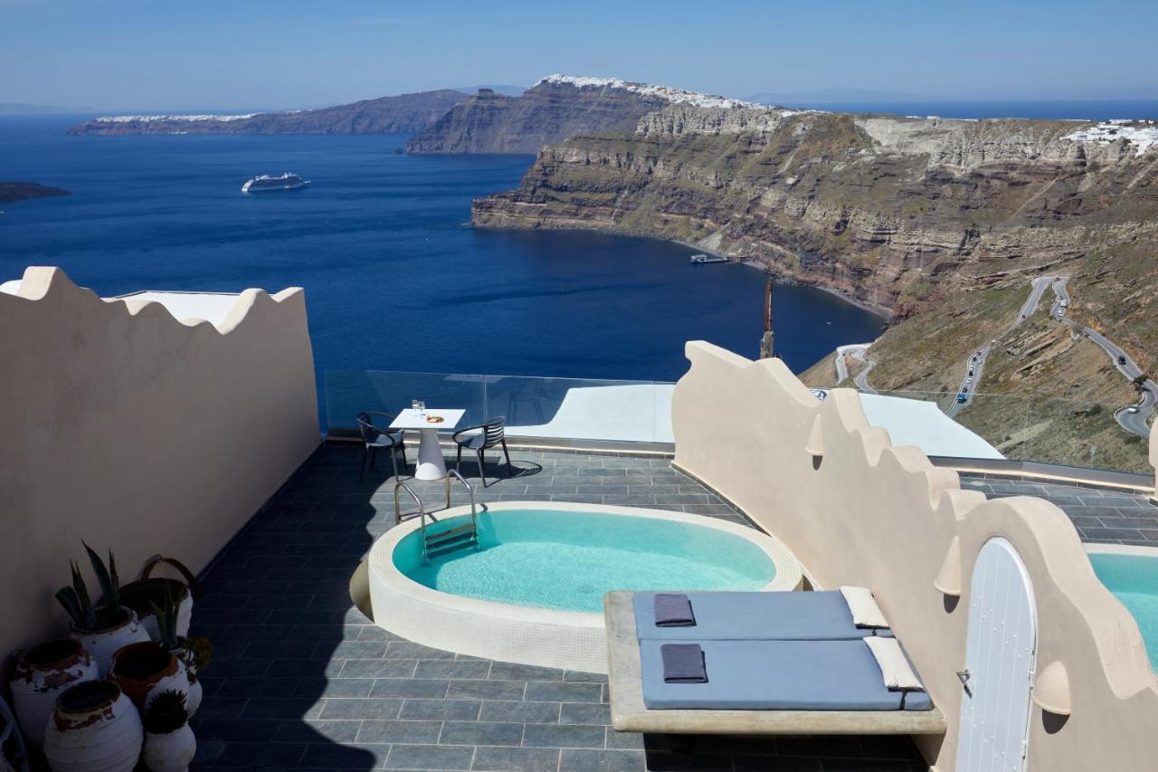 Suites Of The Gods Cave Spa Hotel Megalochori  Bagian luar foto