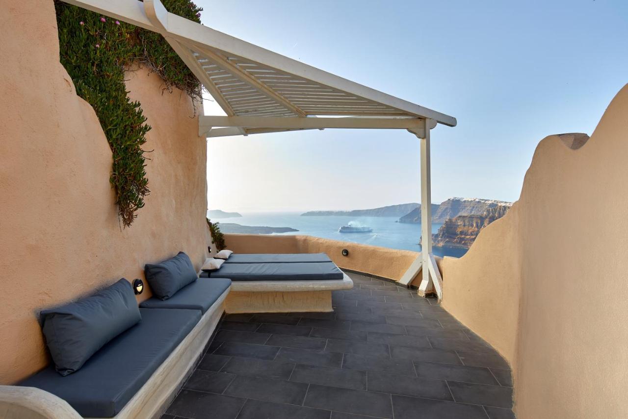 Suites Of The Gods Cave Spa Hotel Megalochori  Bagian luar foto