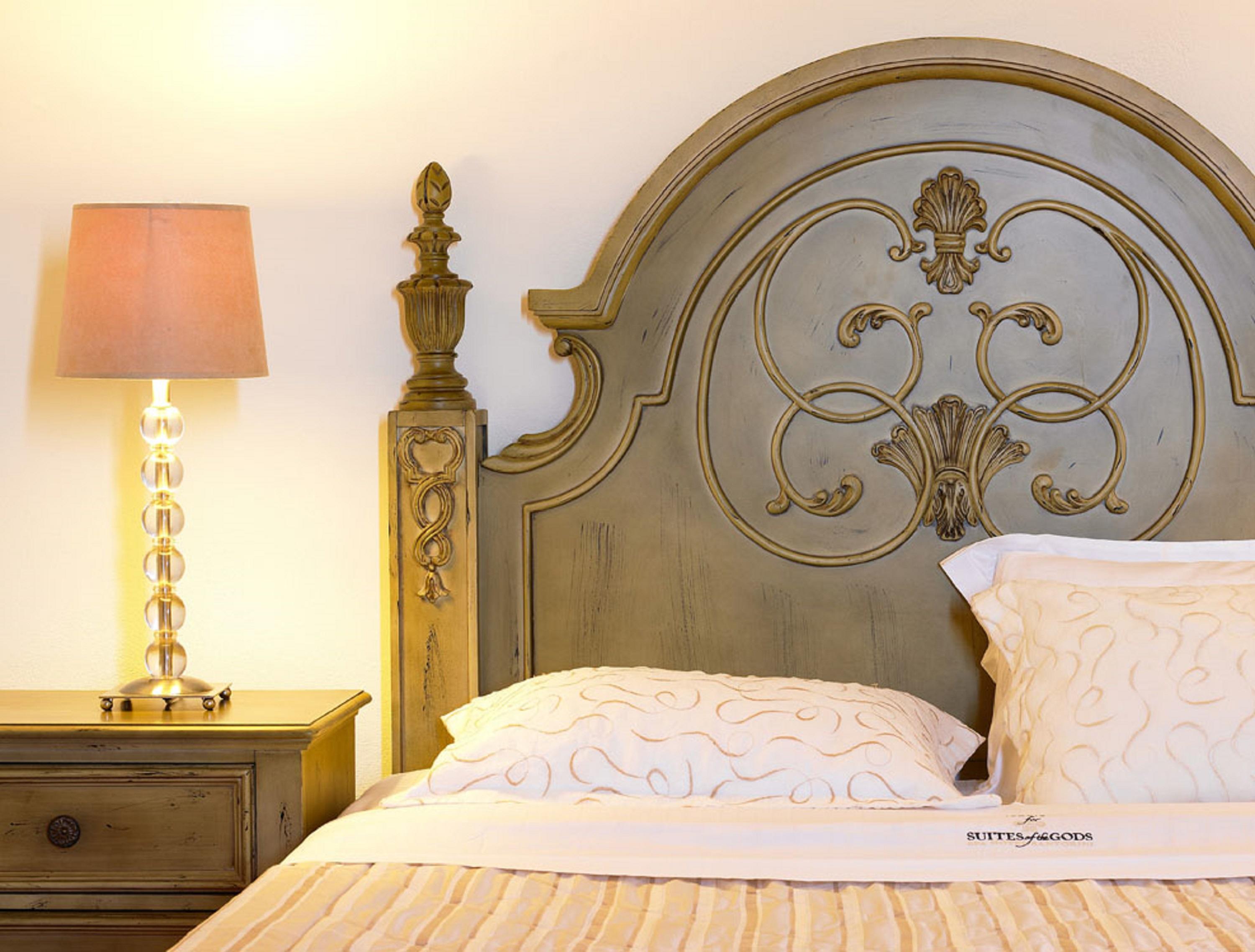 Suites Of The Gods Cave Spa Hotel Megalochori  Bagian luar foto