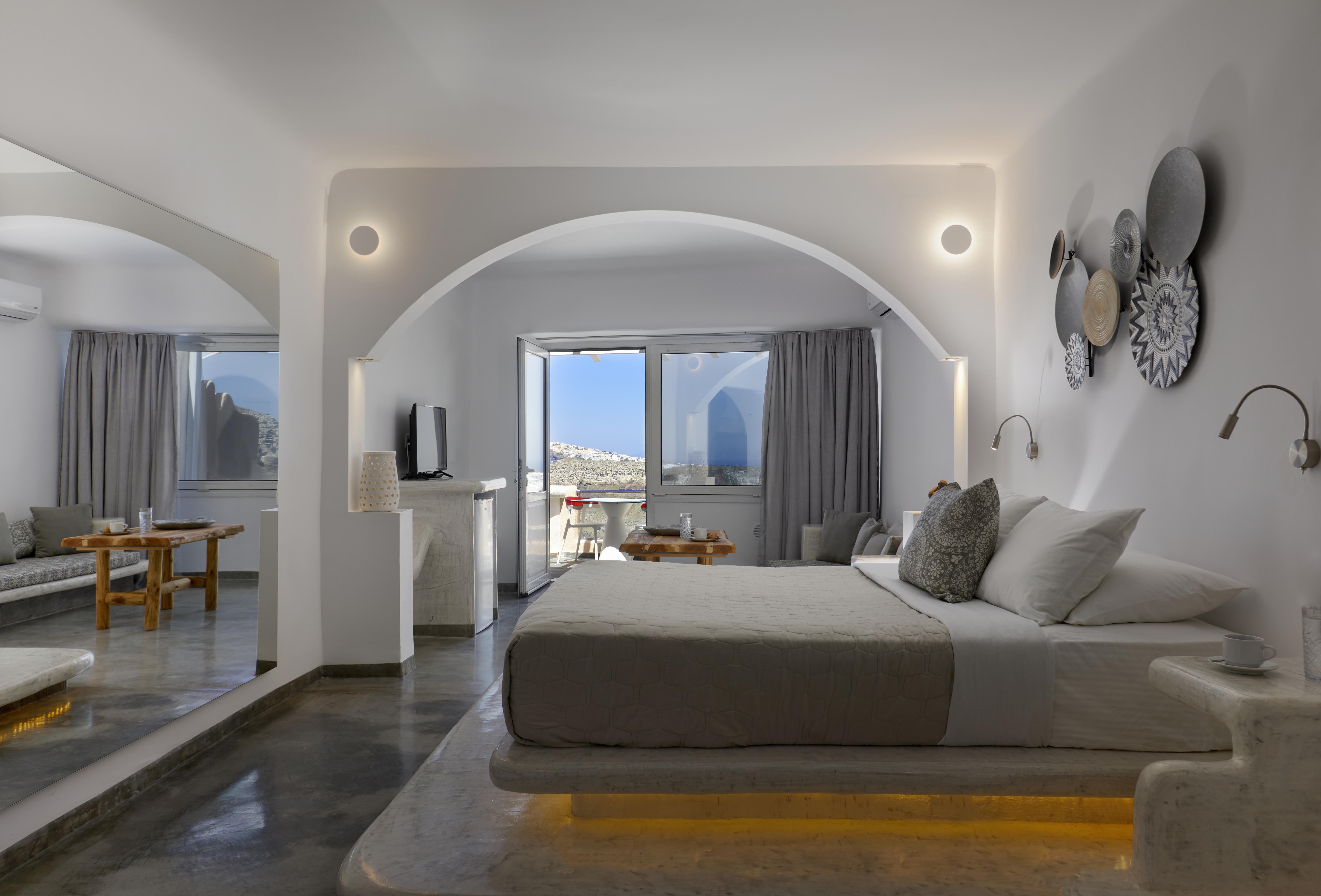 Suites Of The Gods Cave Spa Hotel Megalochori  Bagian luar foto