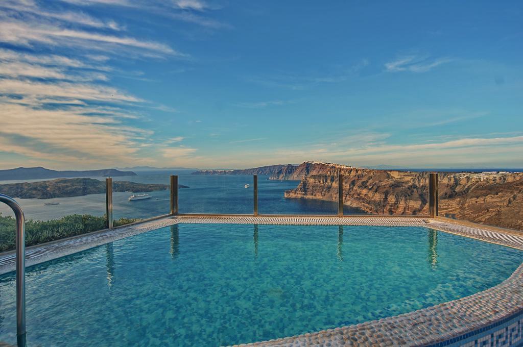 Suites Of The Gods Cave Spa Hotel Megalochori  Bagian luar foto